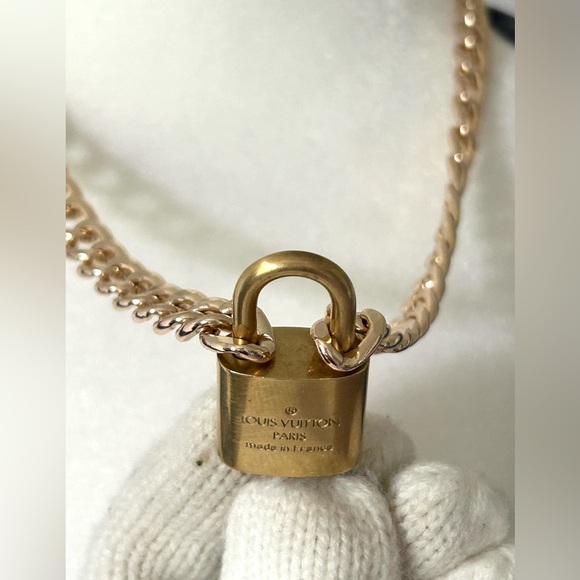 LOUIS VUITTON Padlock & Key Set Vintage Gold Plated Pre-Owned #303 - Picture 8 of 11